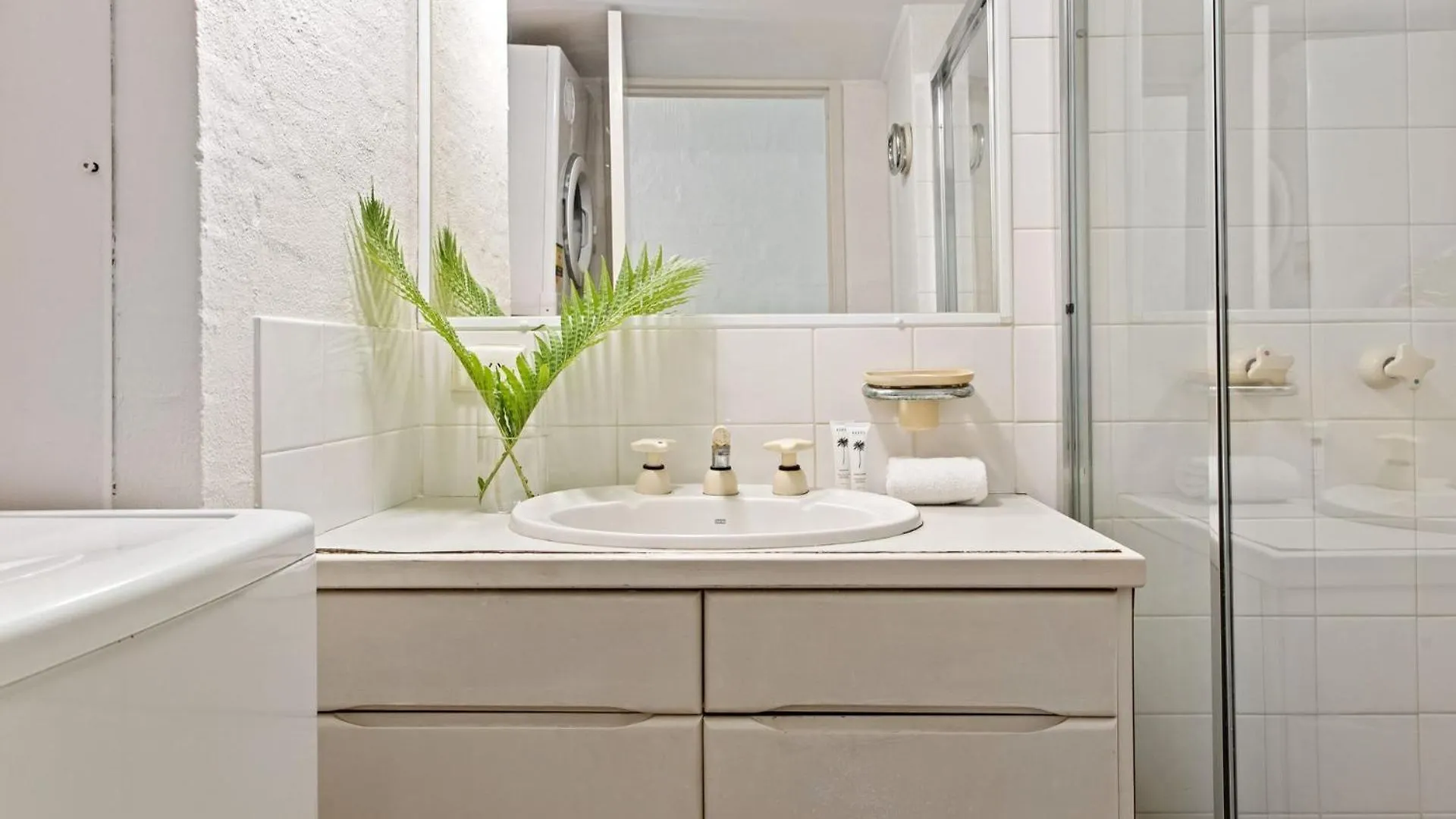 7-7 Mitti Street Little Cove Noosa Heads Apartment Australia