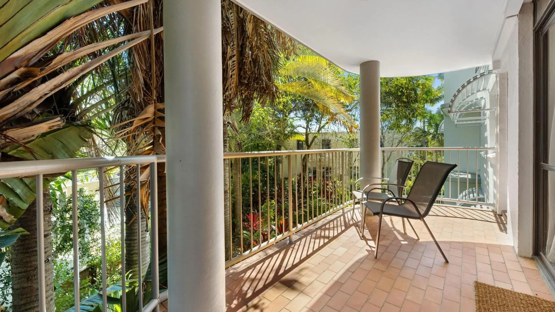 7-7 Mitti Street Little Cove Noosa Heads Apartment